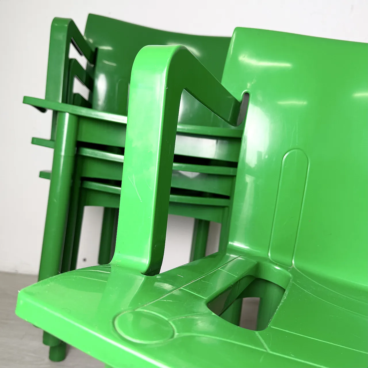 Four 4870 chairs by Anna Castelli Ferrieri for Kartell, 90s 2