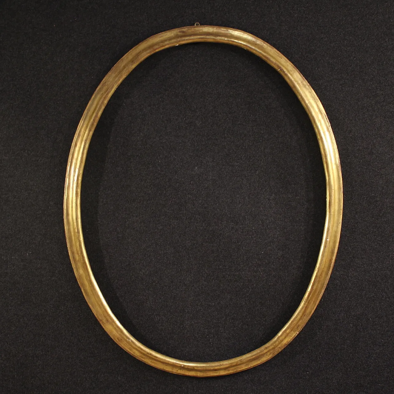 Italian oval golden frame, 19th century 1