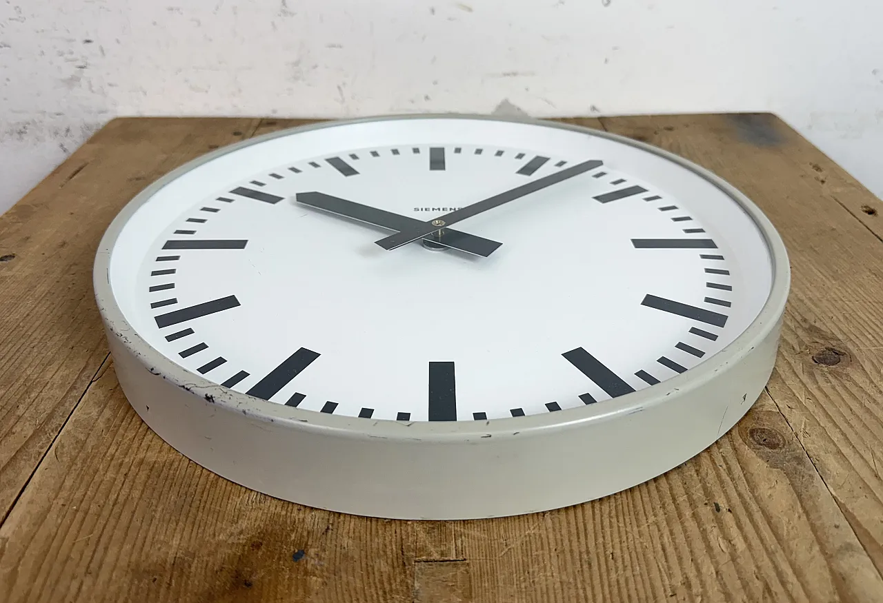 Grey Industrial Factory Wall Clock from Siemens, 1970s 8