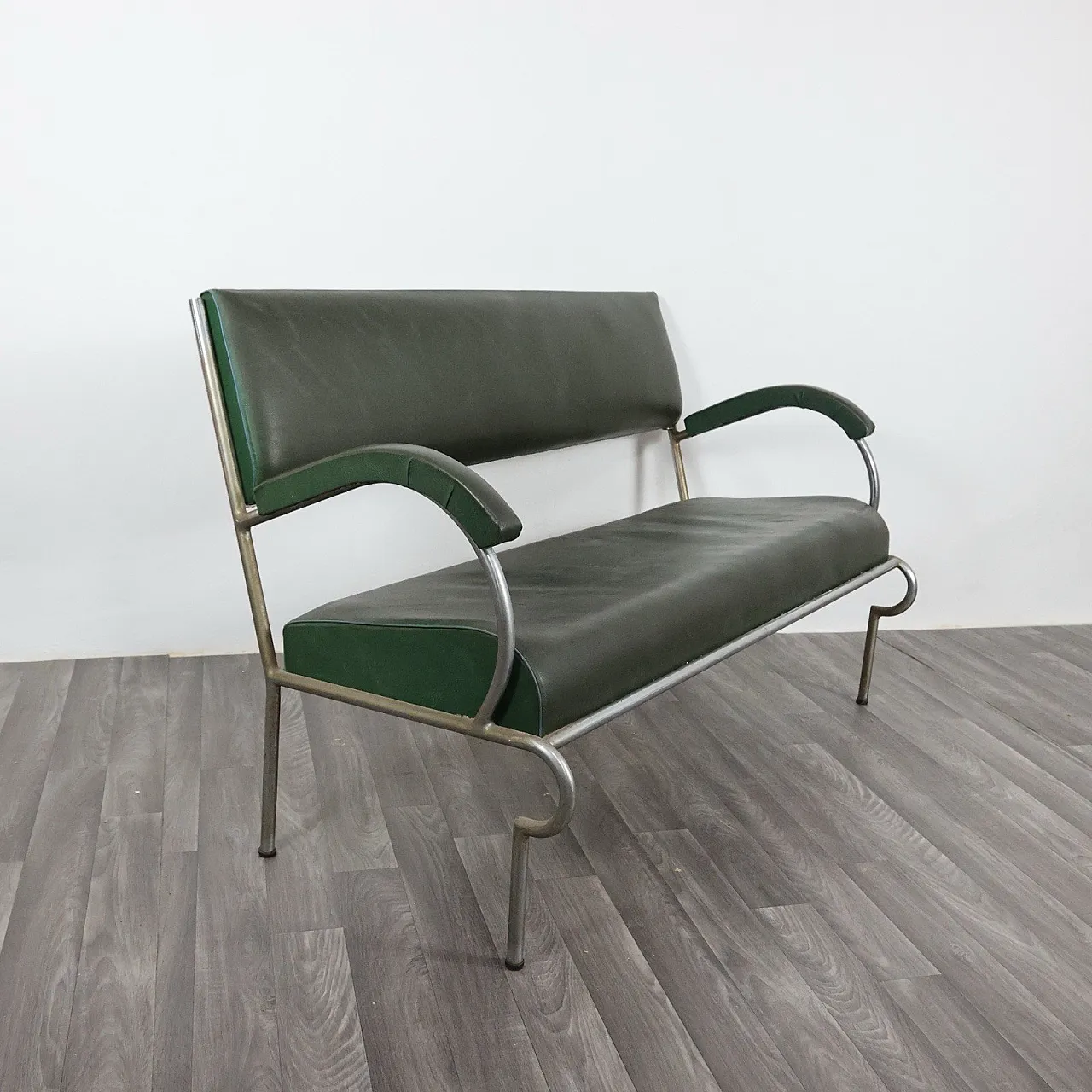 Bauhaus Cantilever sofa tubular steel, 1930s 13