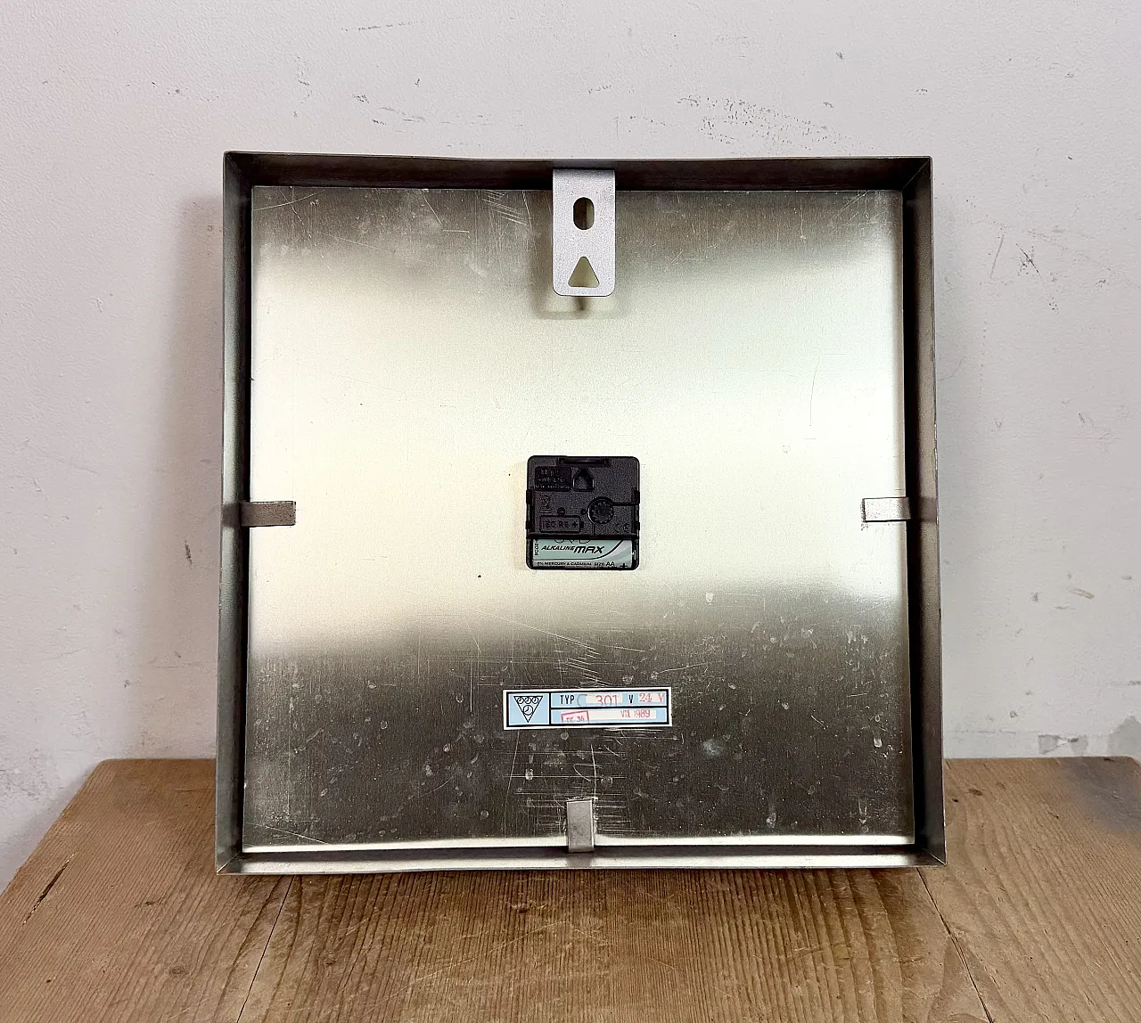 Grey Industrial Square Wall Clock from Pragotron, 1970s 14