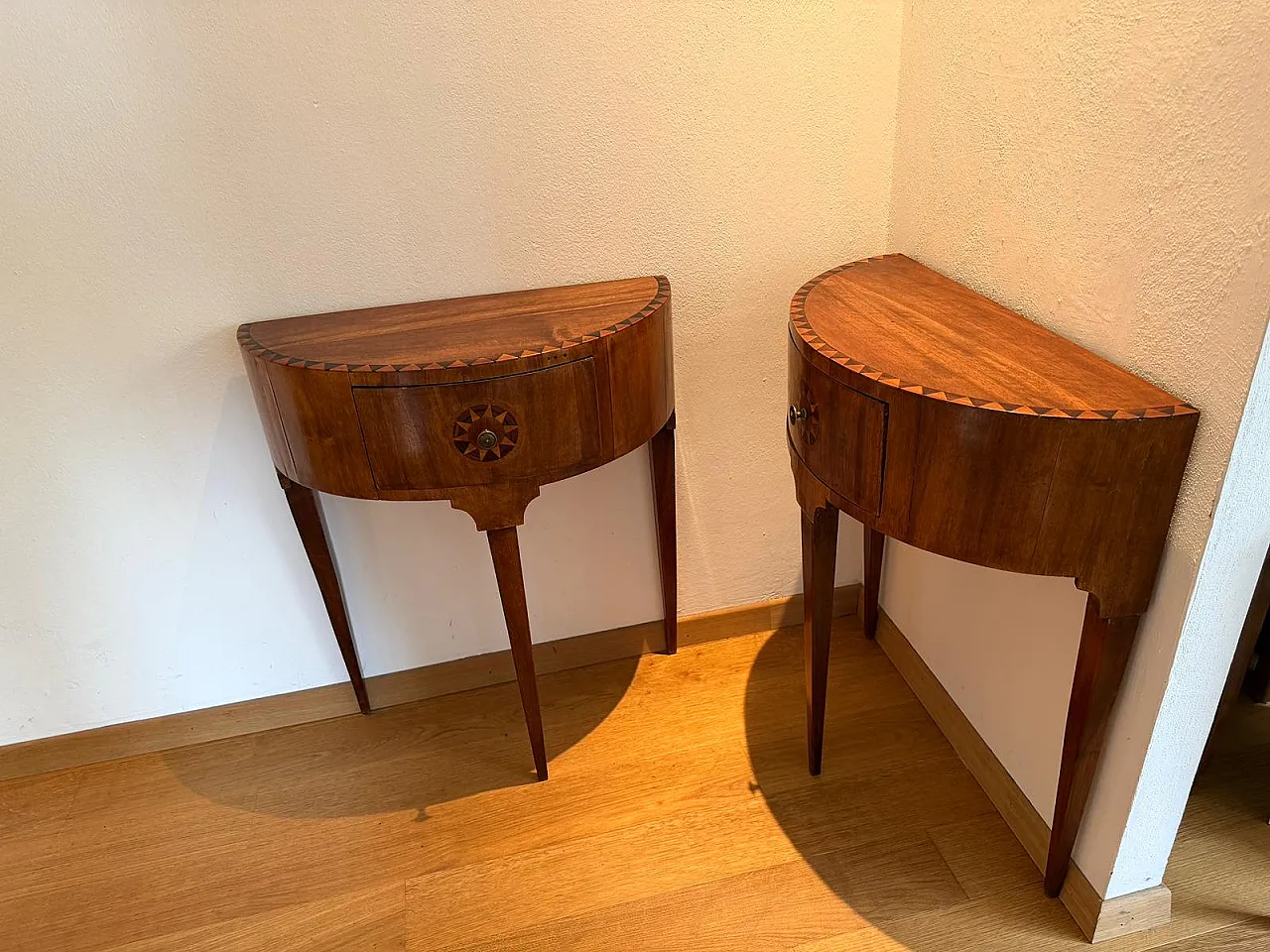 Mid-century Italian Neoclassical style inlaid walnut Atelier, 50s 10