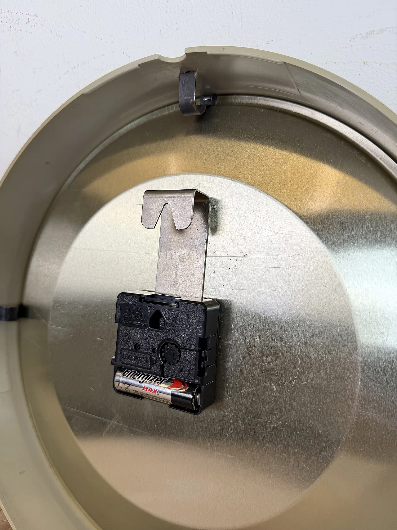 Industrial Beige Bakelite Wall Clock From Pragotron, 1970s 16