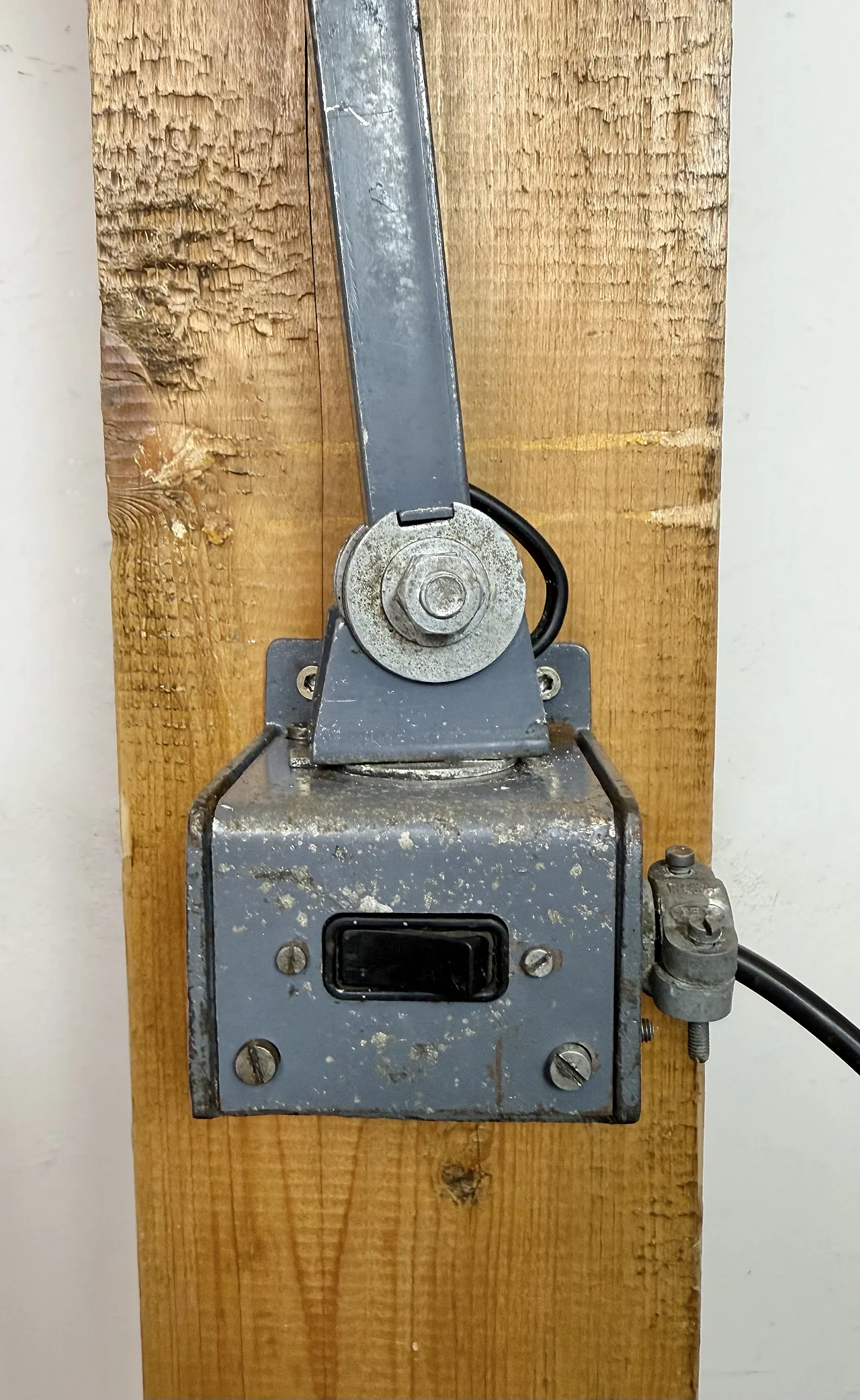 Industrial Grey Adjustable Wall Lamp from Memlite, 1960s 24