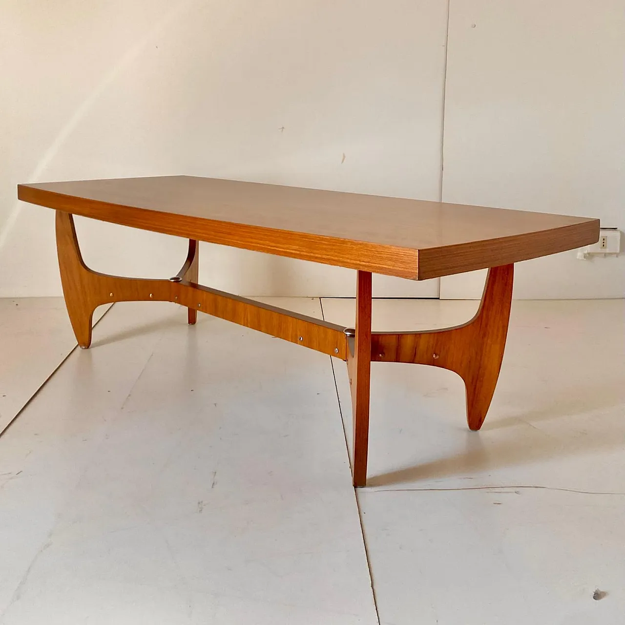Large coffee table in walnut wood, Italy, 1960s 16