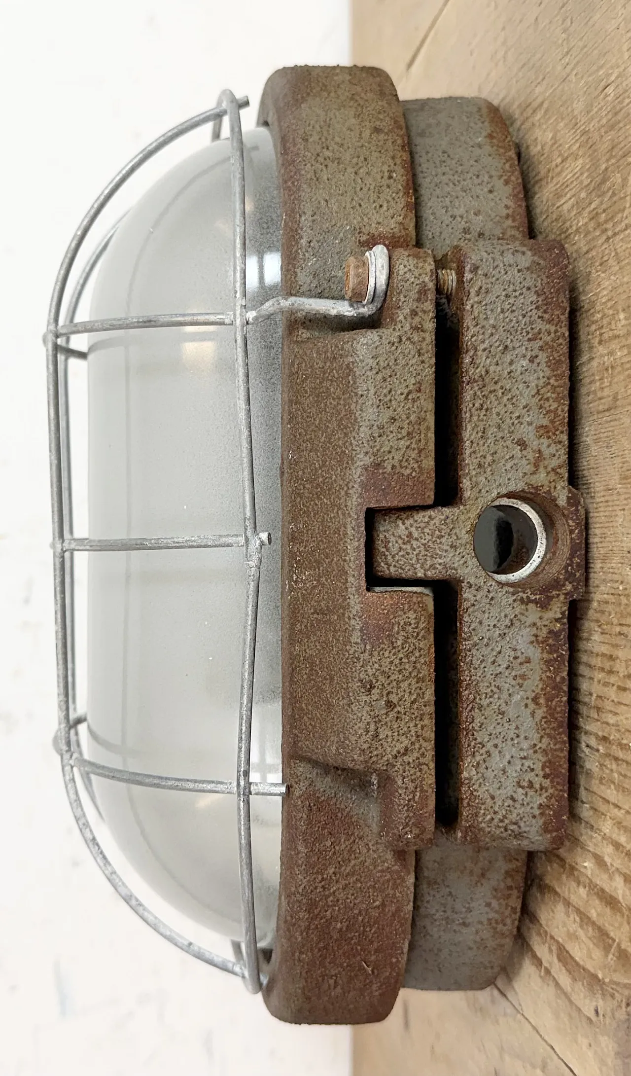 Grey Industrial Cast Iron Wall Light from Elektrosvit, 1960s 4