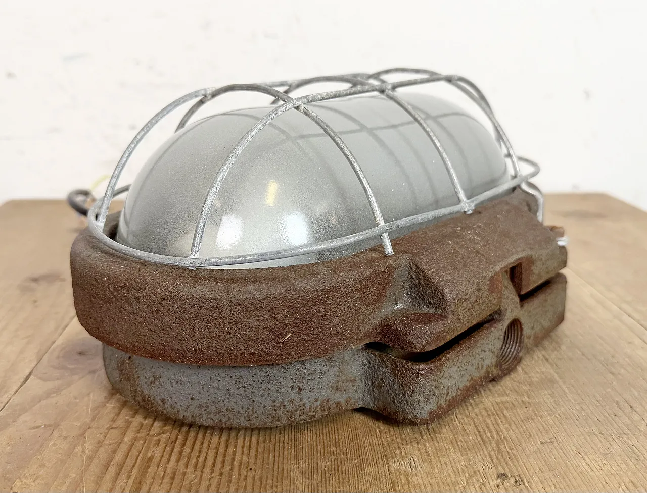 Grey Industrial Cast Iron Wall Light from Elektrosvit, 1960s 6
