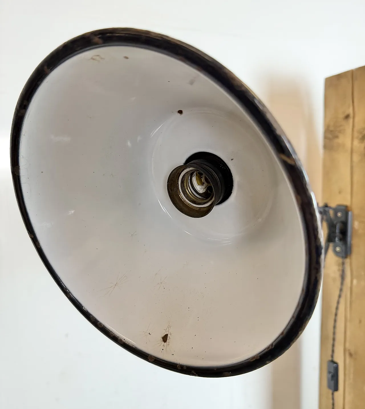 Industrial Black Enamel Scissor Wall Lamp, 1930s 9