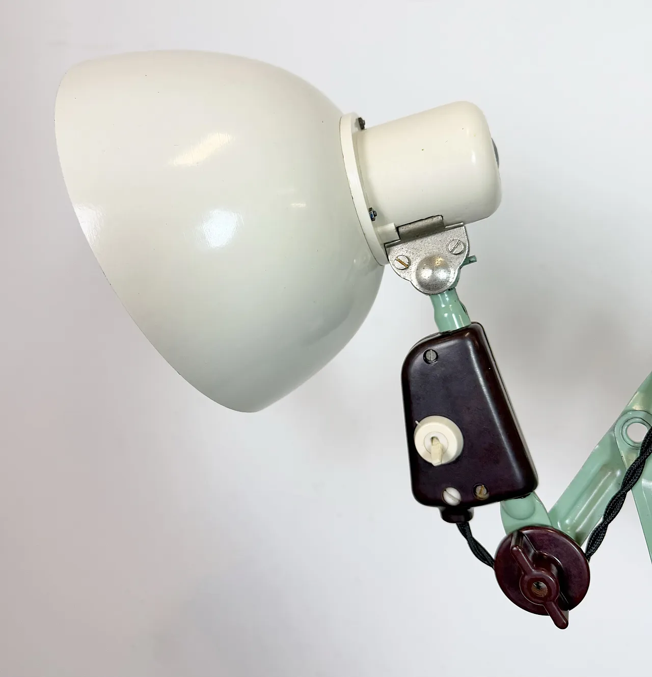 Industrial East German Scissor Lamp from VEB Zweckleuchtenbau Dresden, 4