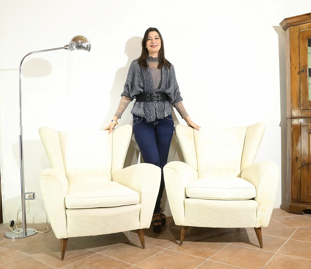 Pair of white armchairs, 50s 8