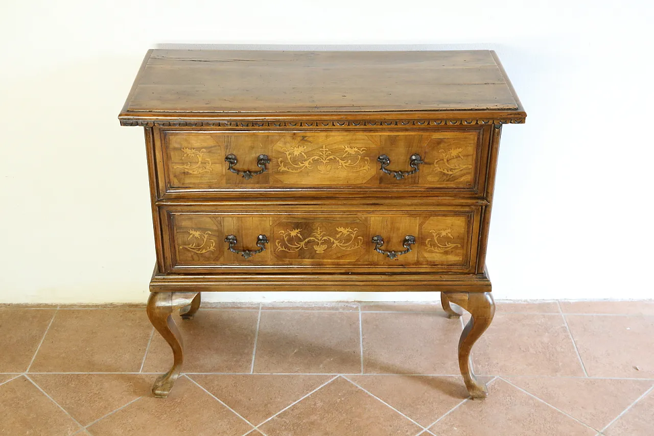 Louis XV style chest of drawers, Venetian manufacture, 20th century 2