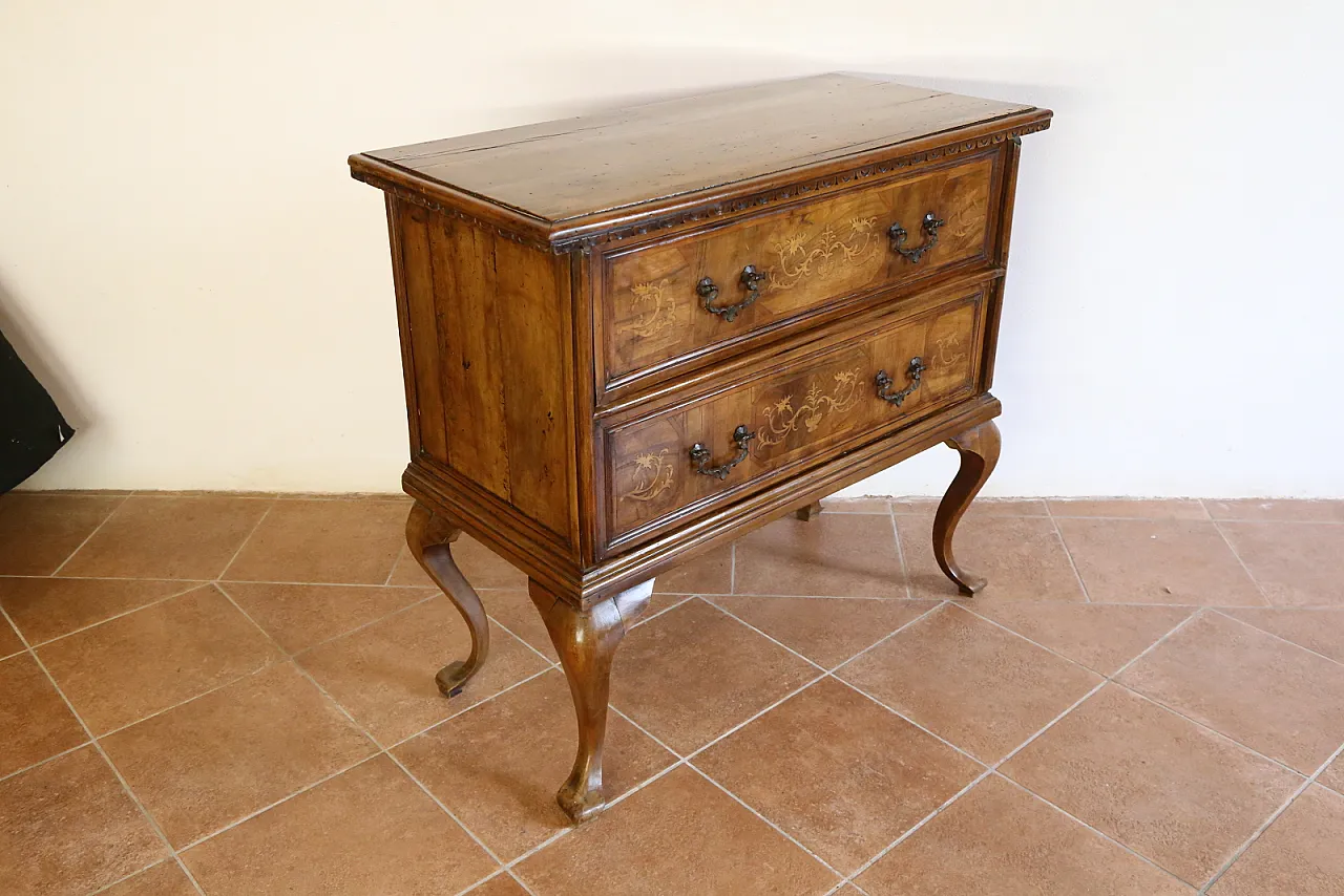 Louis XV style chest of drawers, Venetian manufacture, 20th century 13