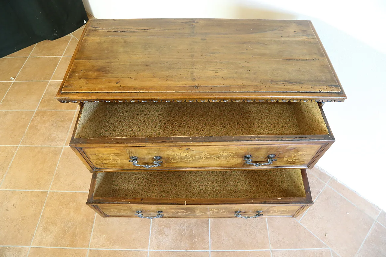Louis XV style chest of drawers, Venetian manufacture, 20th century 14