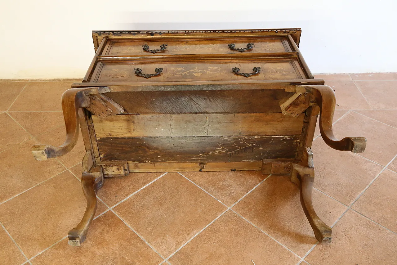 Louis XV style chest of drawers, Venetian manufacture, 20th century 15