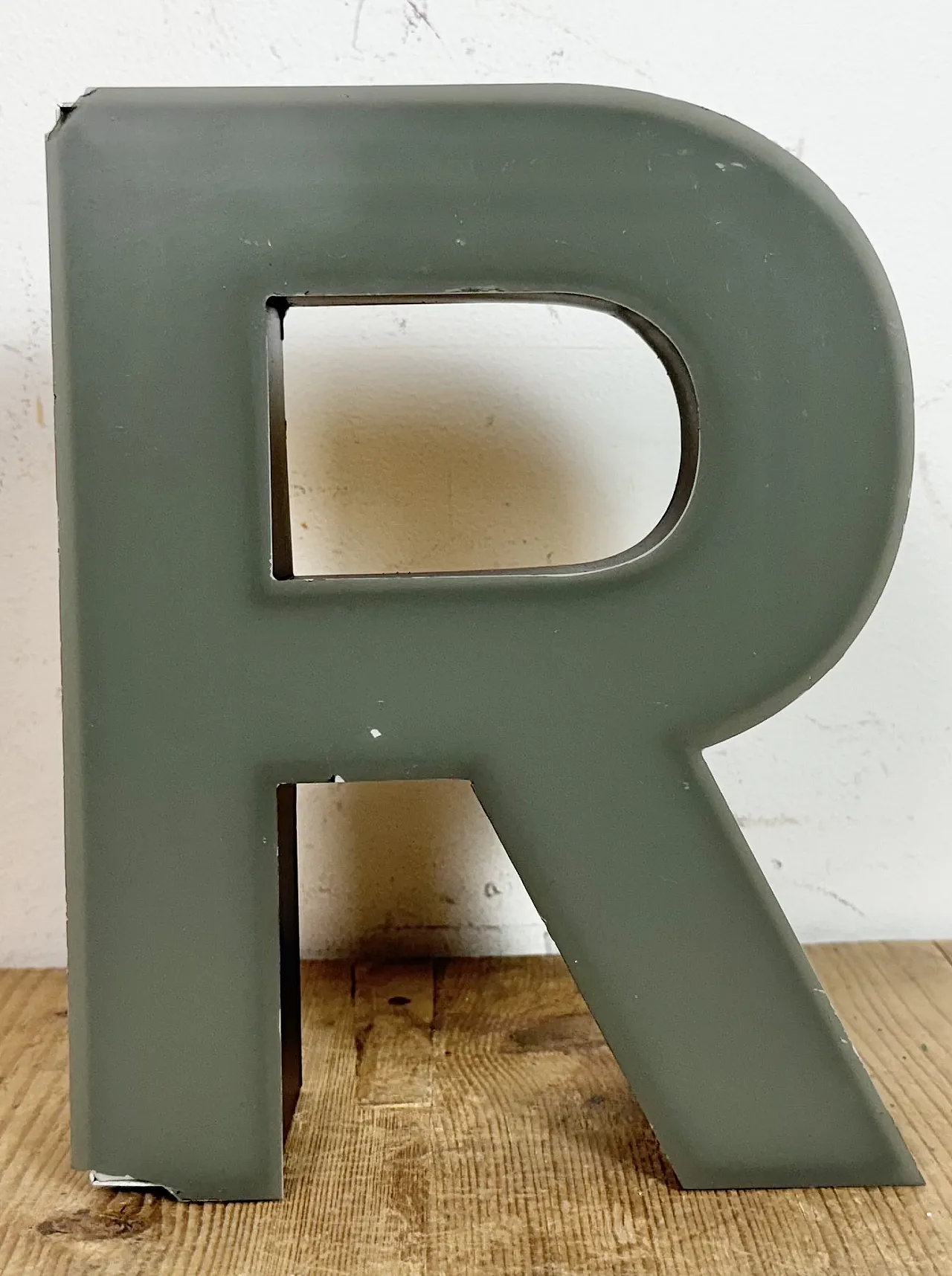Vintage Industrial Illuminated Letter R, Metal & Plastic, 1970s 3