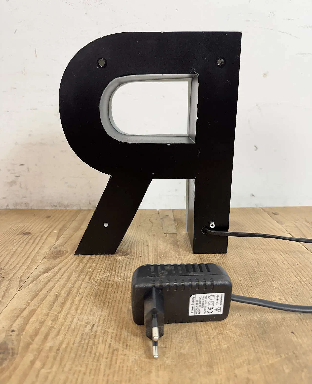 Vintage Industrial Illuminated Letter R, Metal & Plastic, 1970s 10
