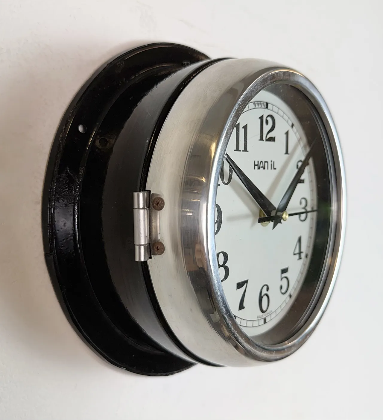 Vintage Black Hanil Ship Wall Clock, 1980s 5
