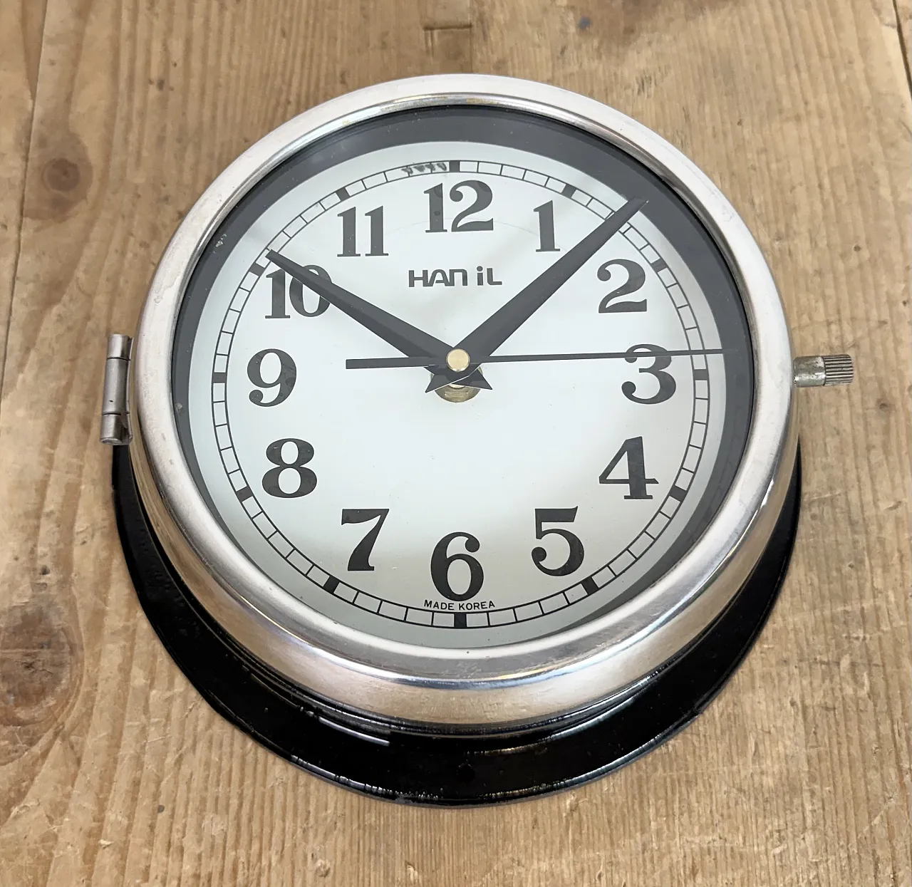 Vintage Black Hanil Ship Wall Clock, 1980s 9