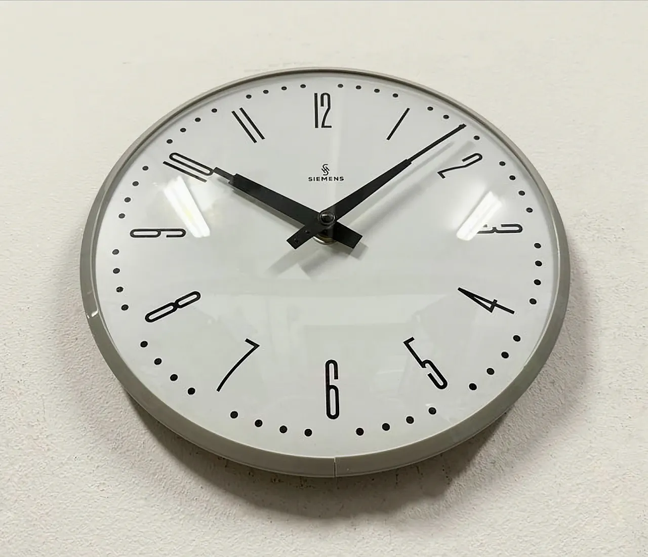 Grey Industrial Factory Wall Clock from Siemens, 1970s 12