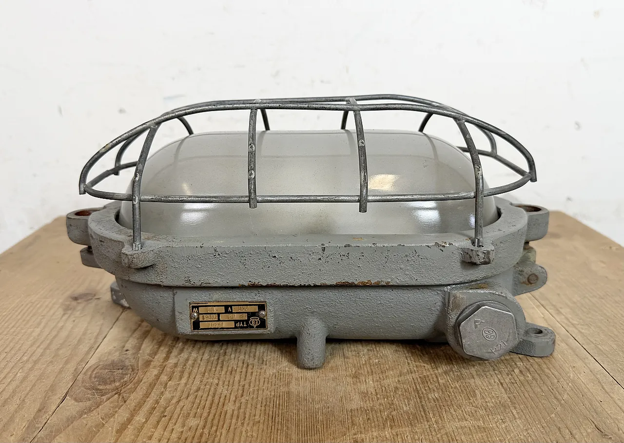 Grey Industrial Cast Iron Wall Light from Elektrosvit, 1960s 3