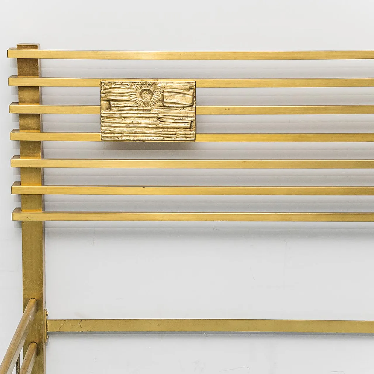 Double bed by Luciano Frigerio in brass and metal, 1970s 4