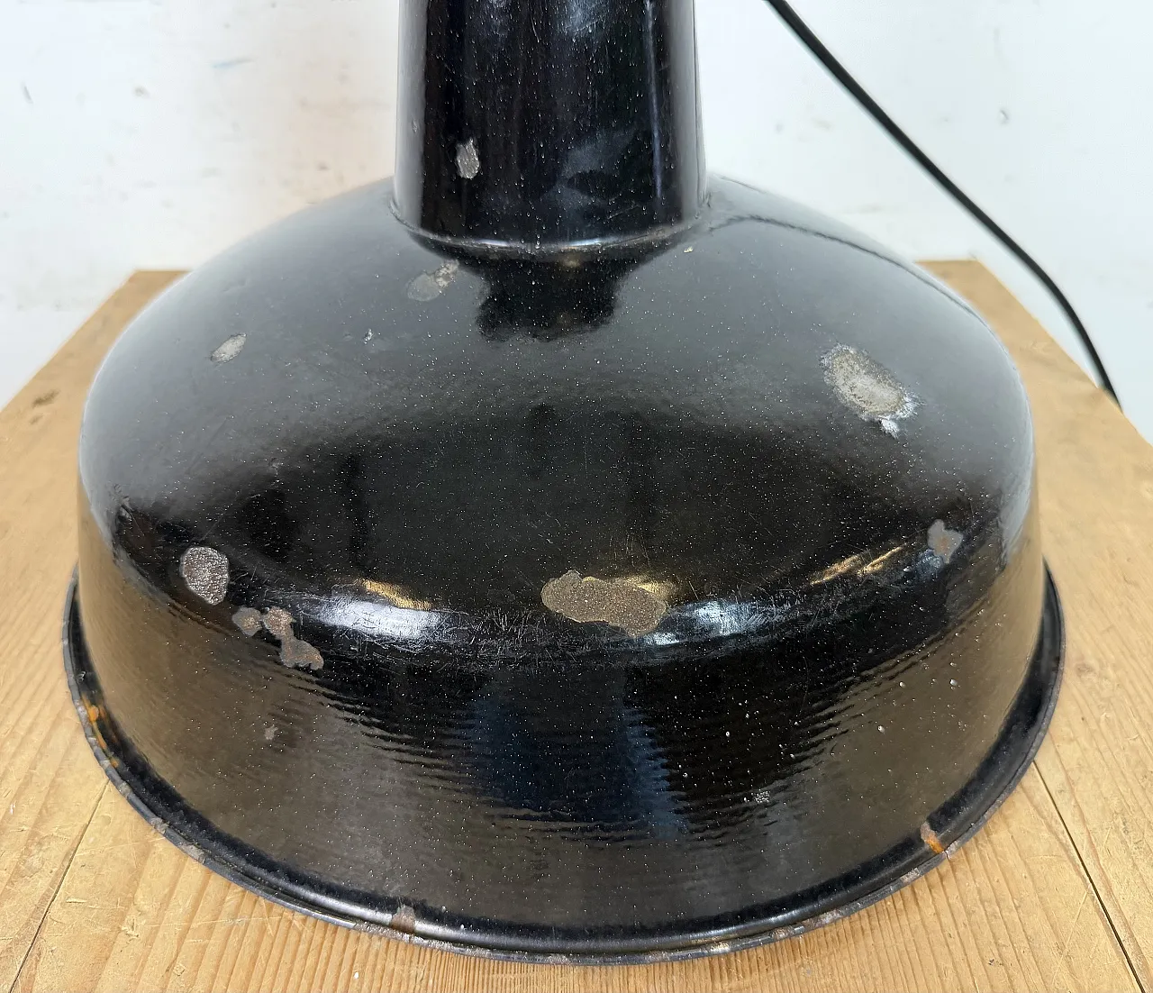 Industrial Black Enamel Factory Lamp with Cast Iron Top, 1950s 15