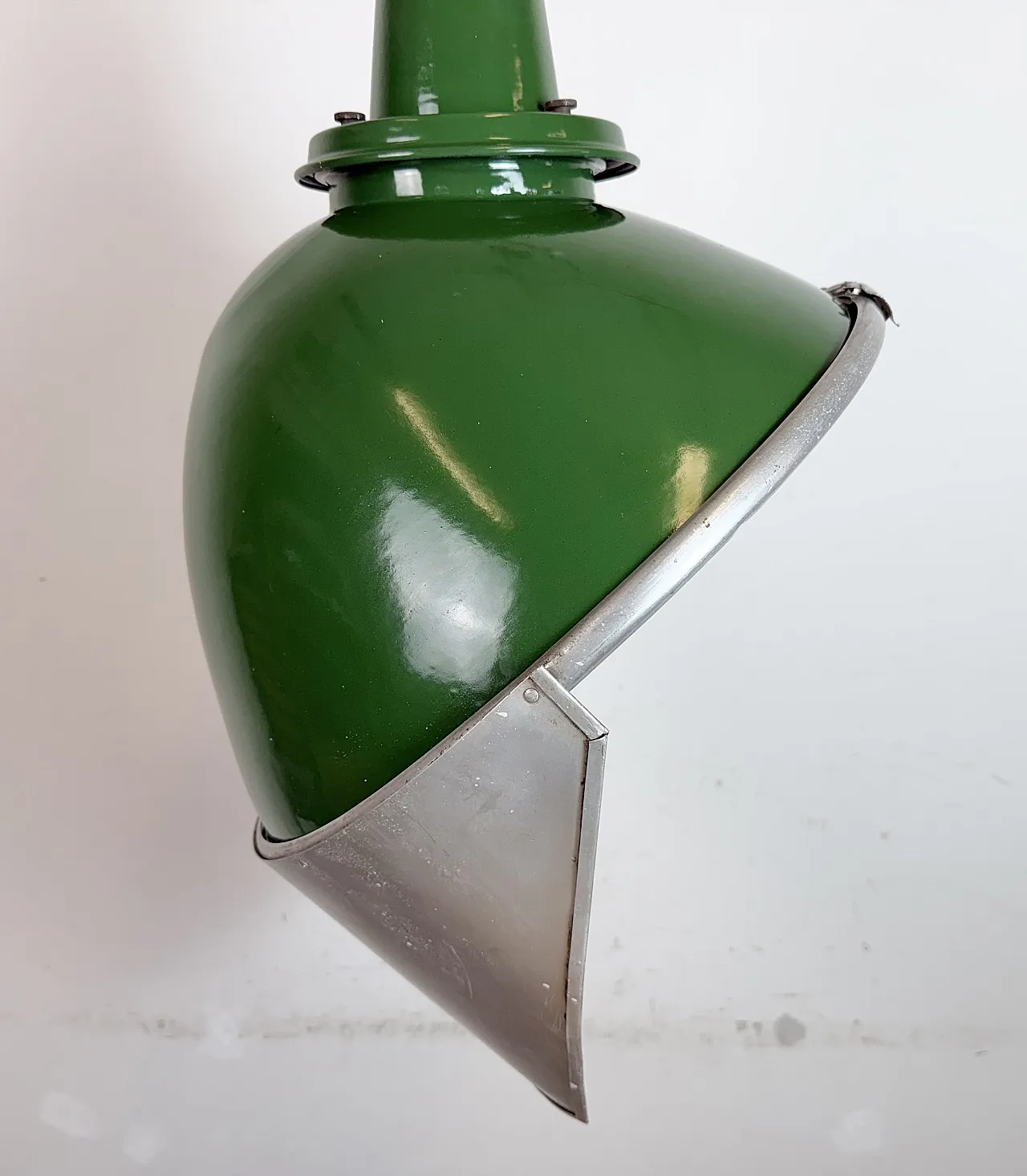 Large Industrial British Green Enamel Factory Pendant Lamp from Benjam 6