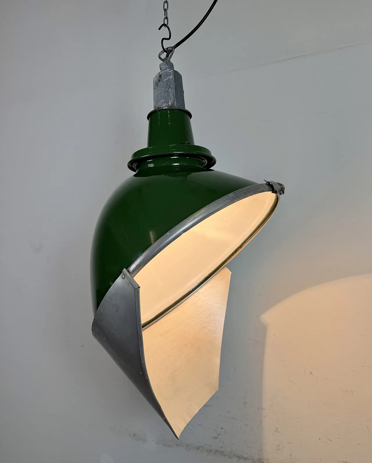 Large Industrial British Green Enamel Factory Pendant Lamp from Benjam 8