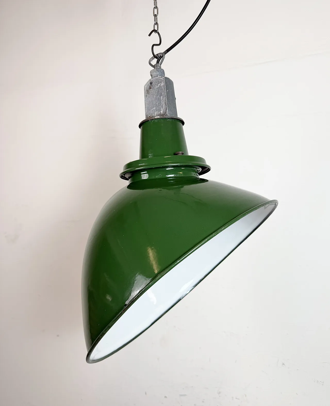 Large Industrial British Green Enamel Factory Pendant Lamp from Benjam 10