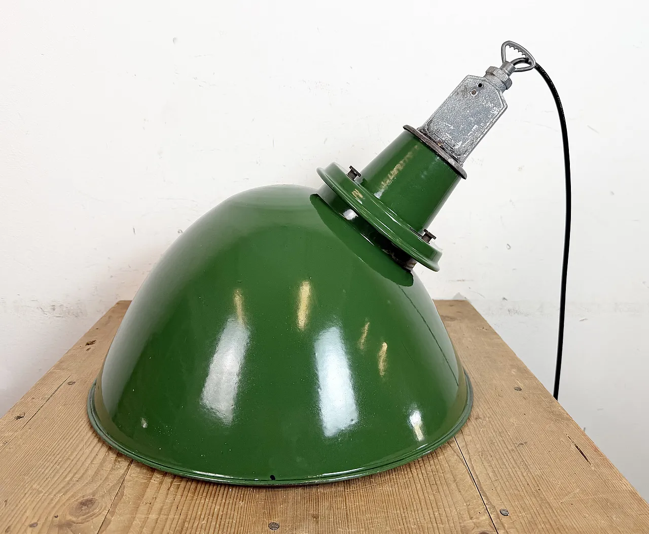 Large Industrial British Green Enamel Factory Pendant Lamp from Benjam 17