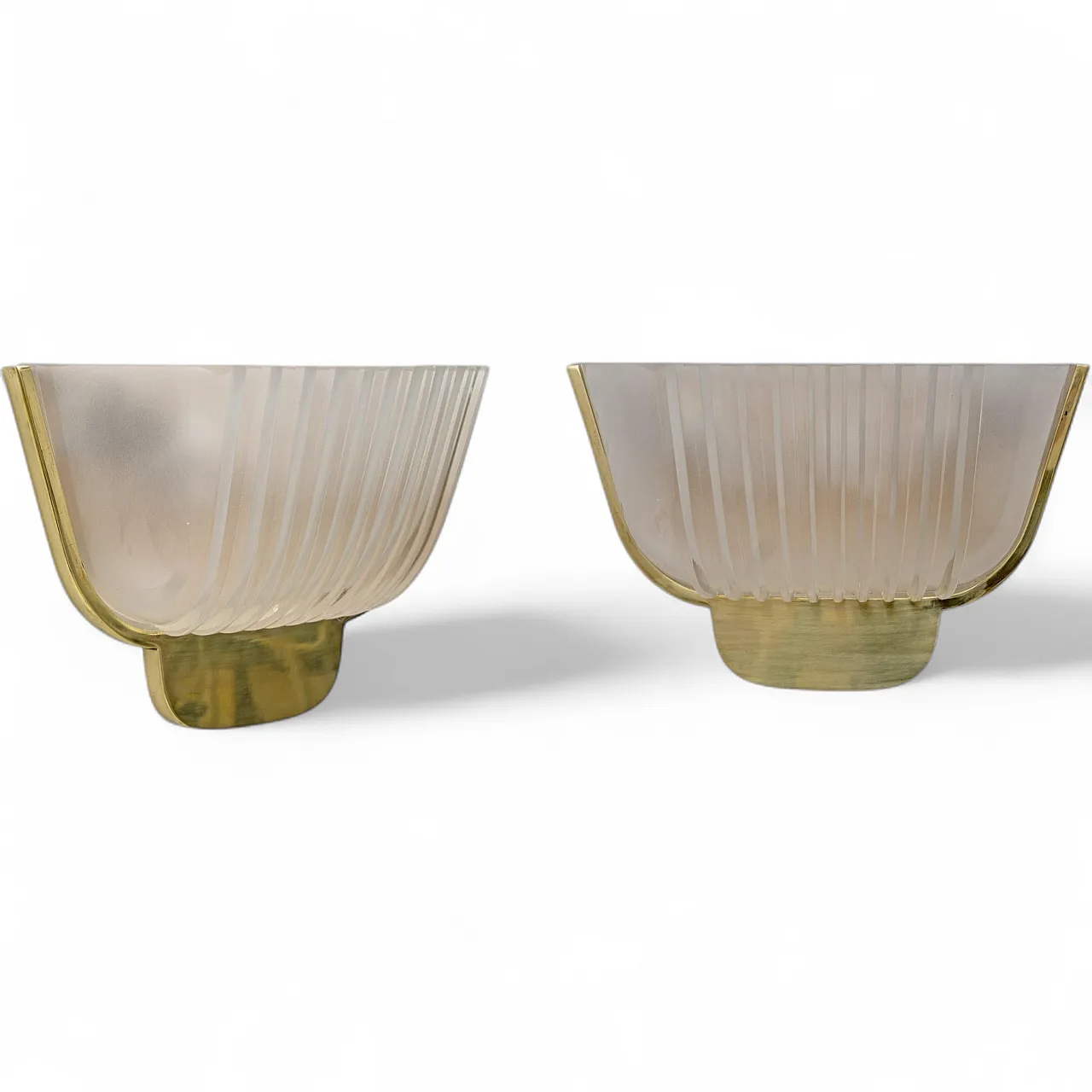 Pair of Murano glass sconces attributed to Archimede Seguso, 1940s 11