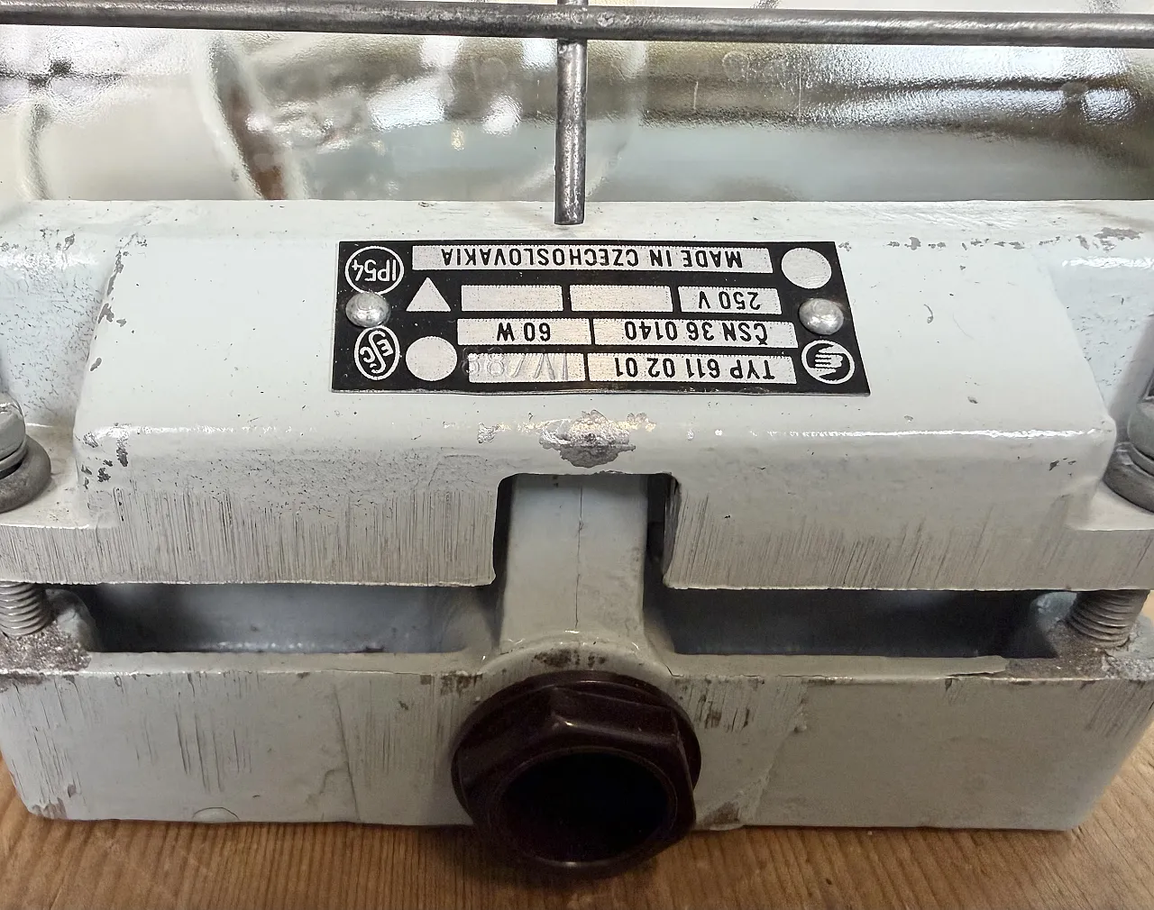 Industrial Cast Aluminium Wall Light with Clear Glass from Elektrosvit 12