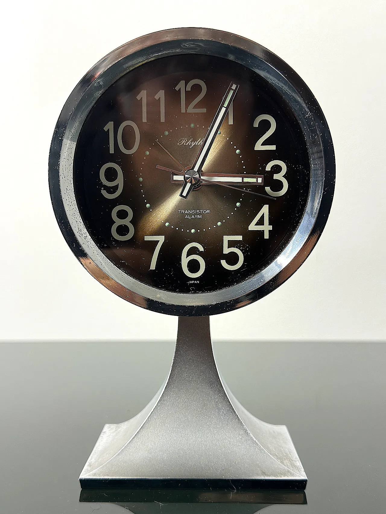 Space Age RHYTHM 70s alarm clock Made in Japan 1