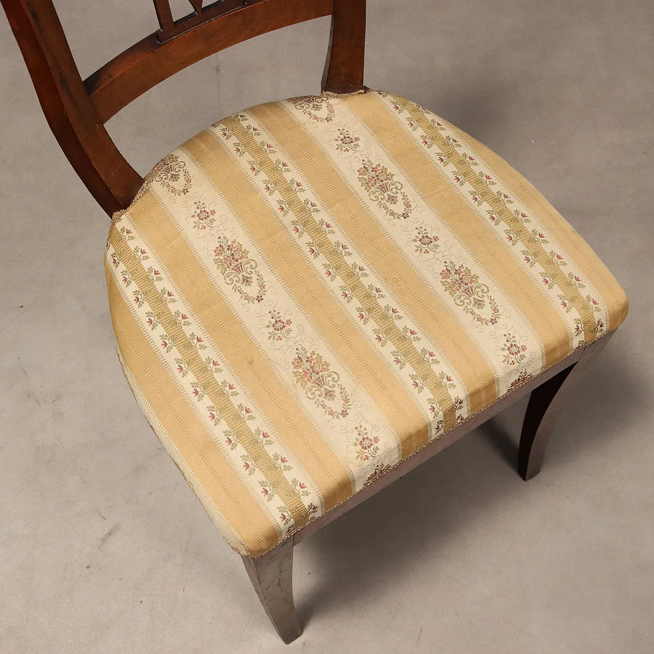 Coppia di sedie in mogano con sedile imbottito, metà '800 7