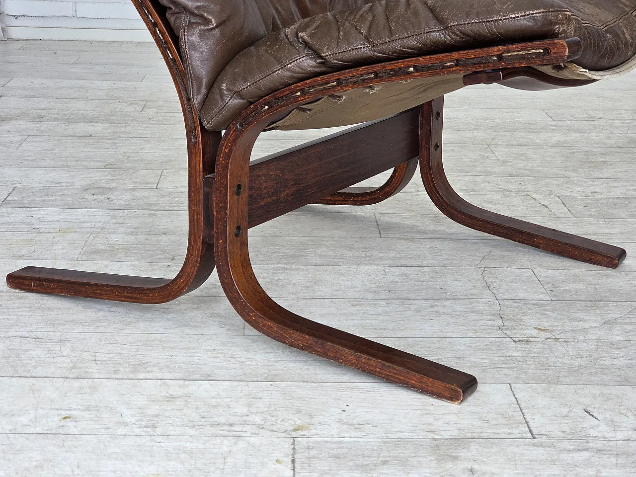 Norwegian chair model Siesta by Ingmar Relling, 1970s 3