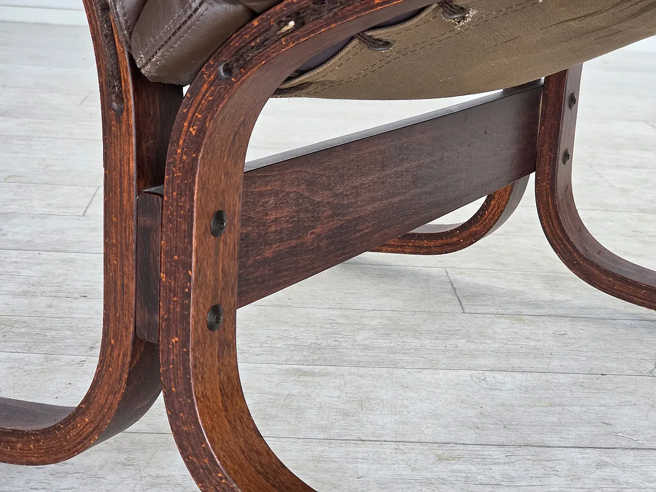 Norwegian chair model Siesta by Ingmar Relling, 1970s 5