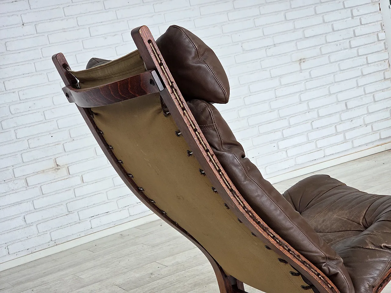 Norwegian chair model Siesta by Ingmar Relling, 1970s 10