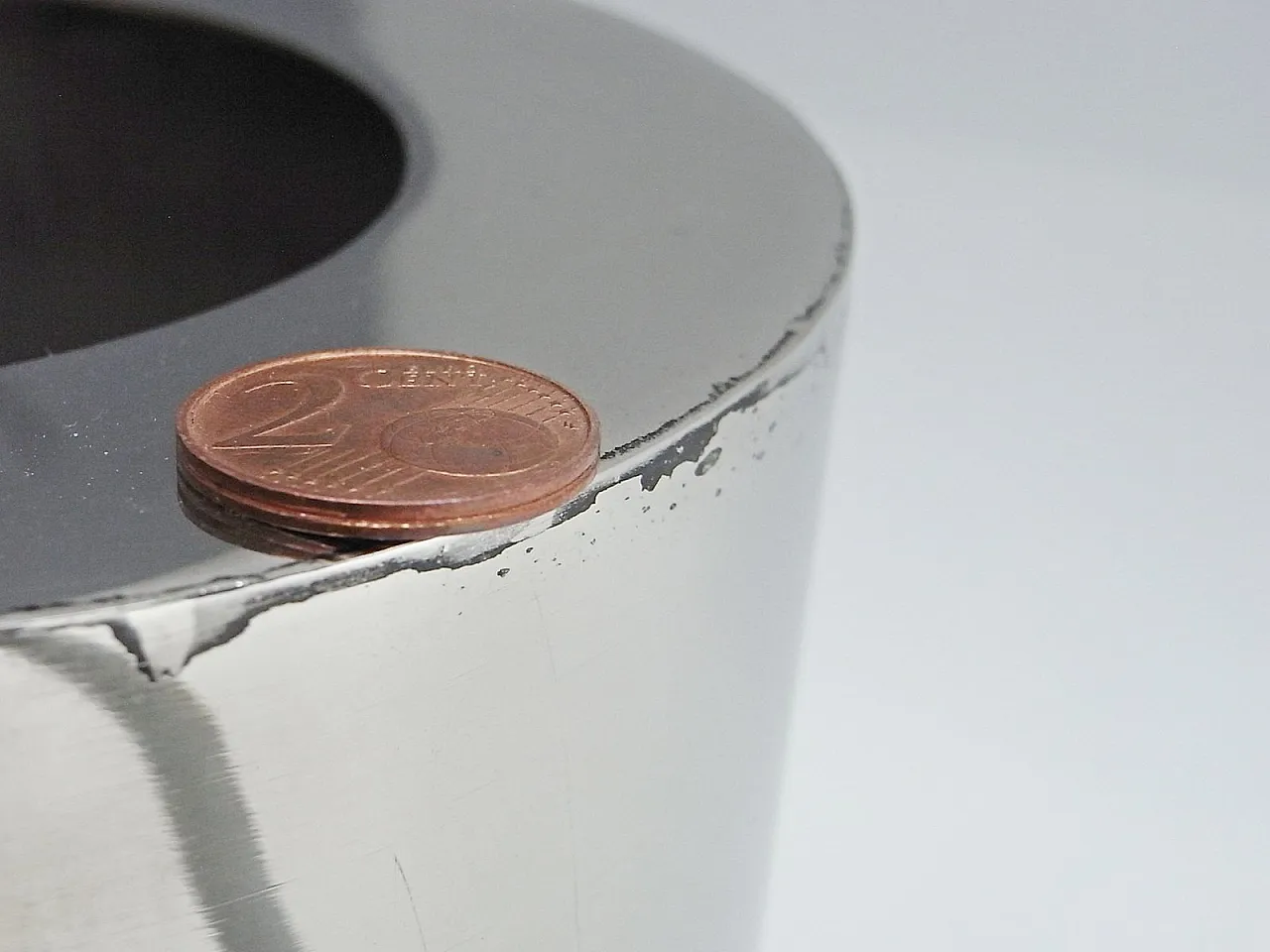 Lampada da tavolo cromata di Gunter Lambert, anni '90 4