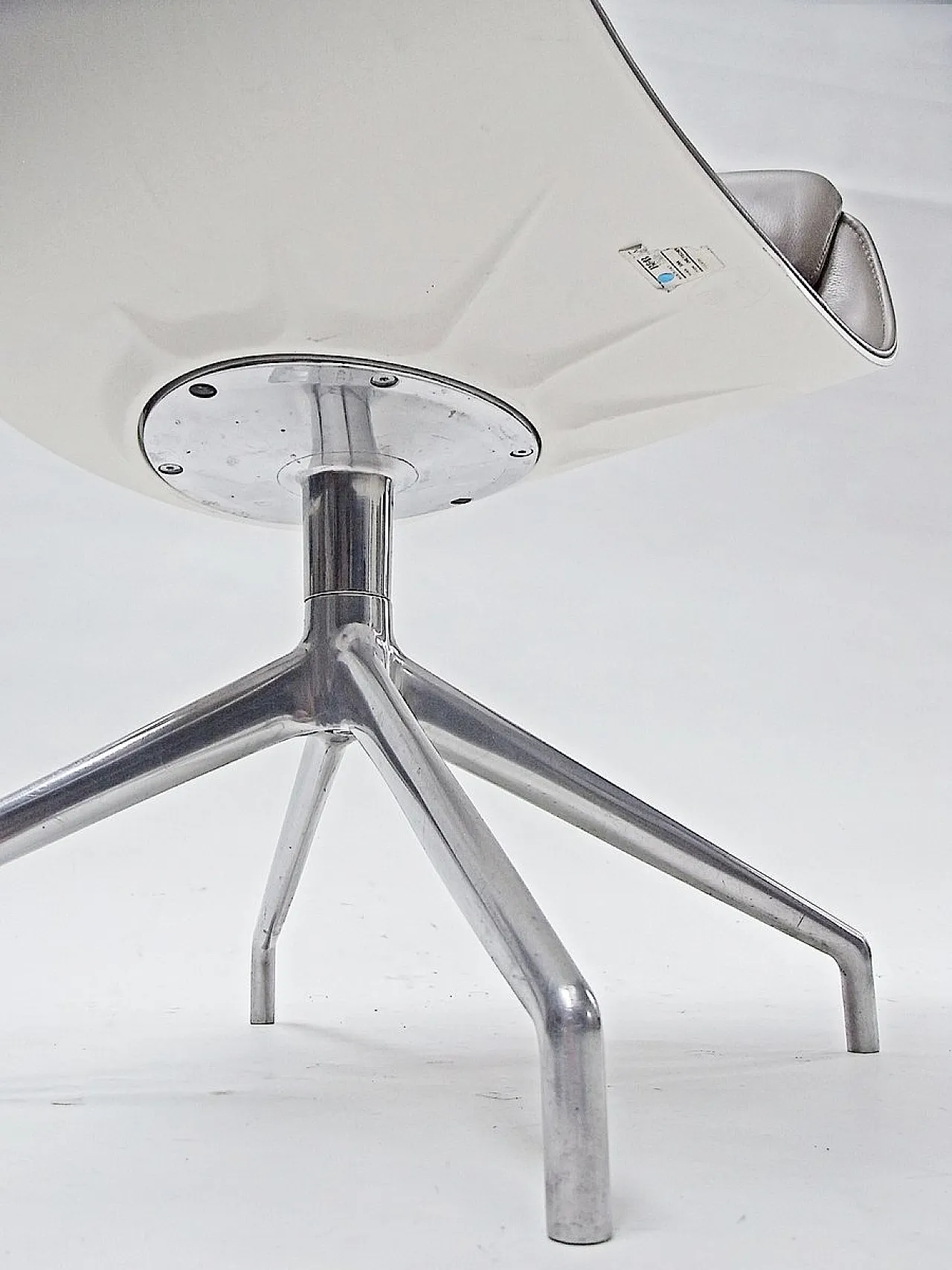 Pair of Sina Armchairs by Uwe Fischer for B&B Italia, 2004 15