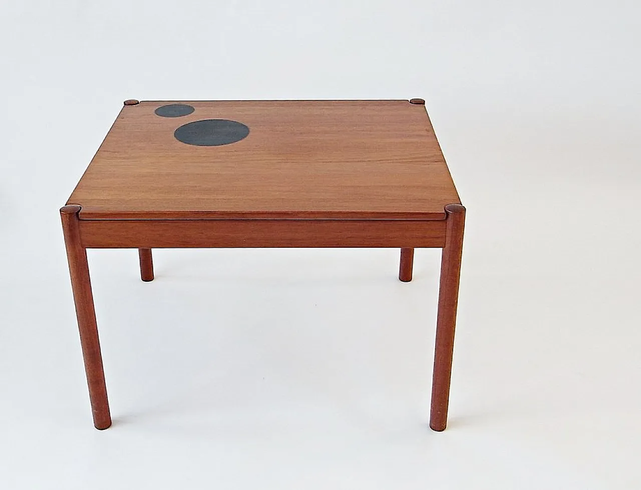 Coppia di tavolini in teak di Magnus Olessen per Durup, anni '60 4