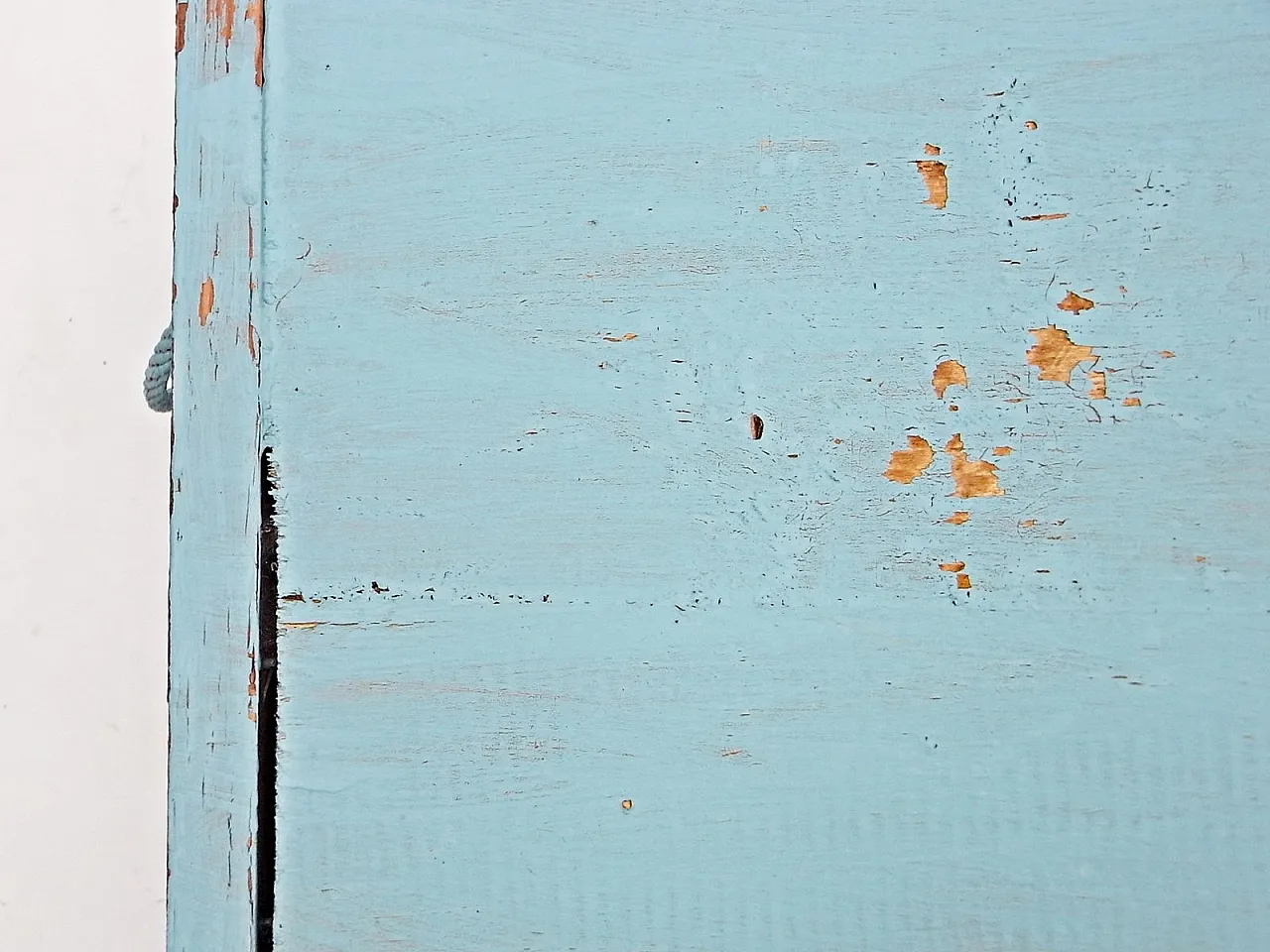 Blue trunk in softwood with cord handles, 20th century 15