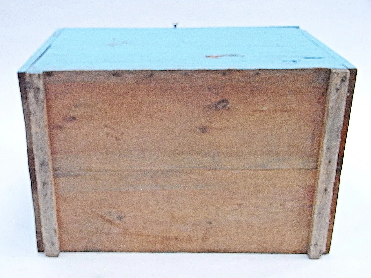 Blue trunk in softwood with cord handles, 20th century 17