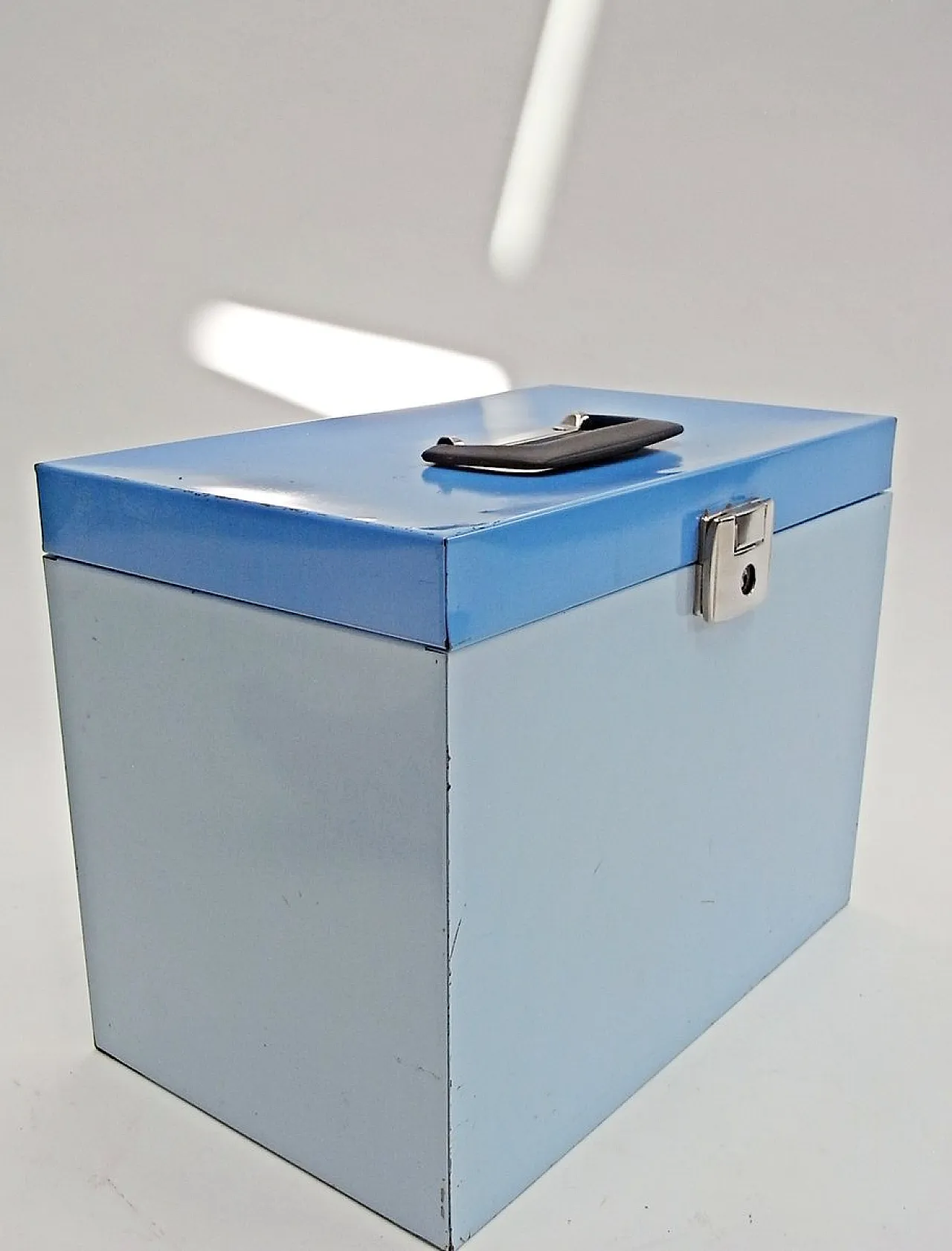 Blue document box in coloured metal sheet, 20th century 2
