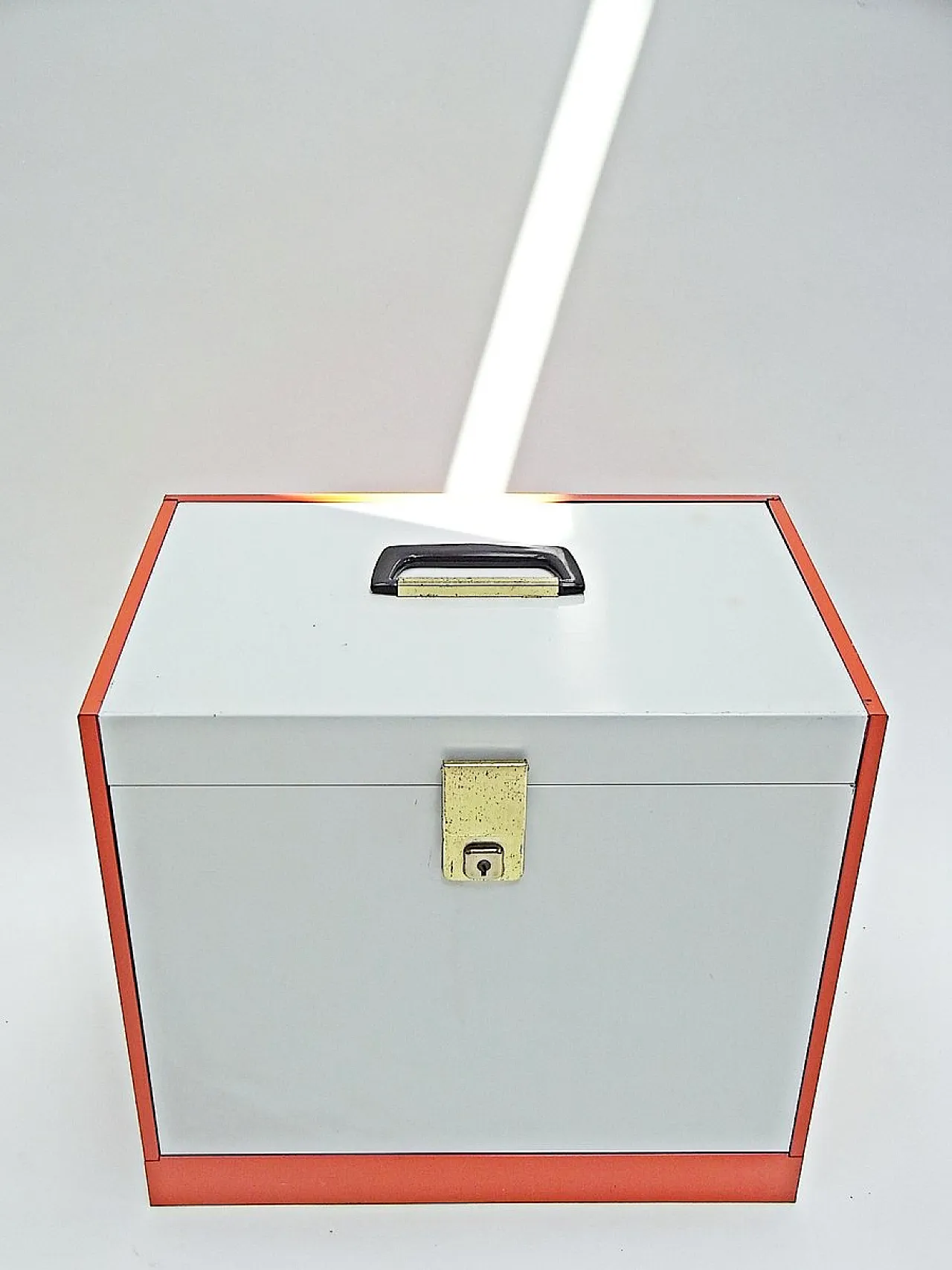 Orange document box in coloured metal sheet, 20th century 1