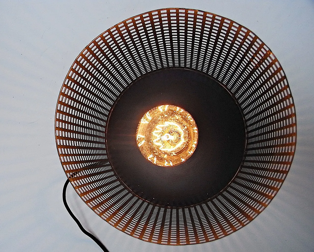 Lampada da tavolo in acciaio e ottone di Gunter Lambert, '900 5