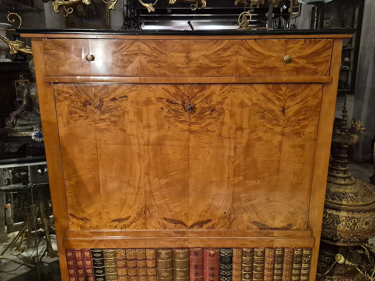 Secrétaire Carlo X in legno di mogano biondo, '800 7