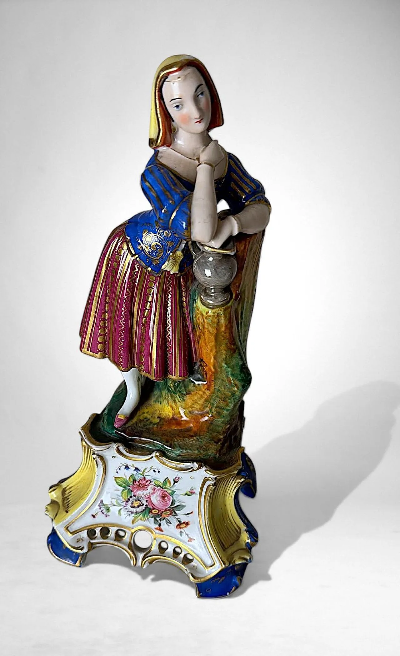 Polychrome porcelain figurine by Porcelaine De Paris, 19th century 3