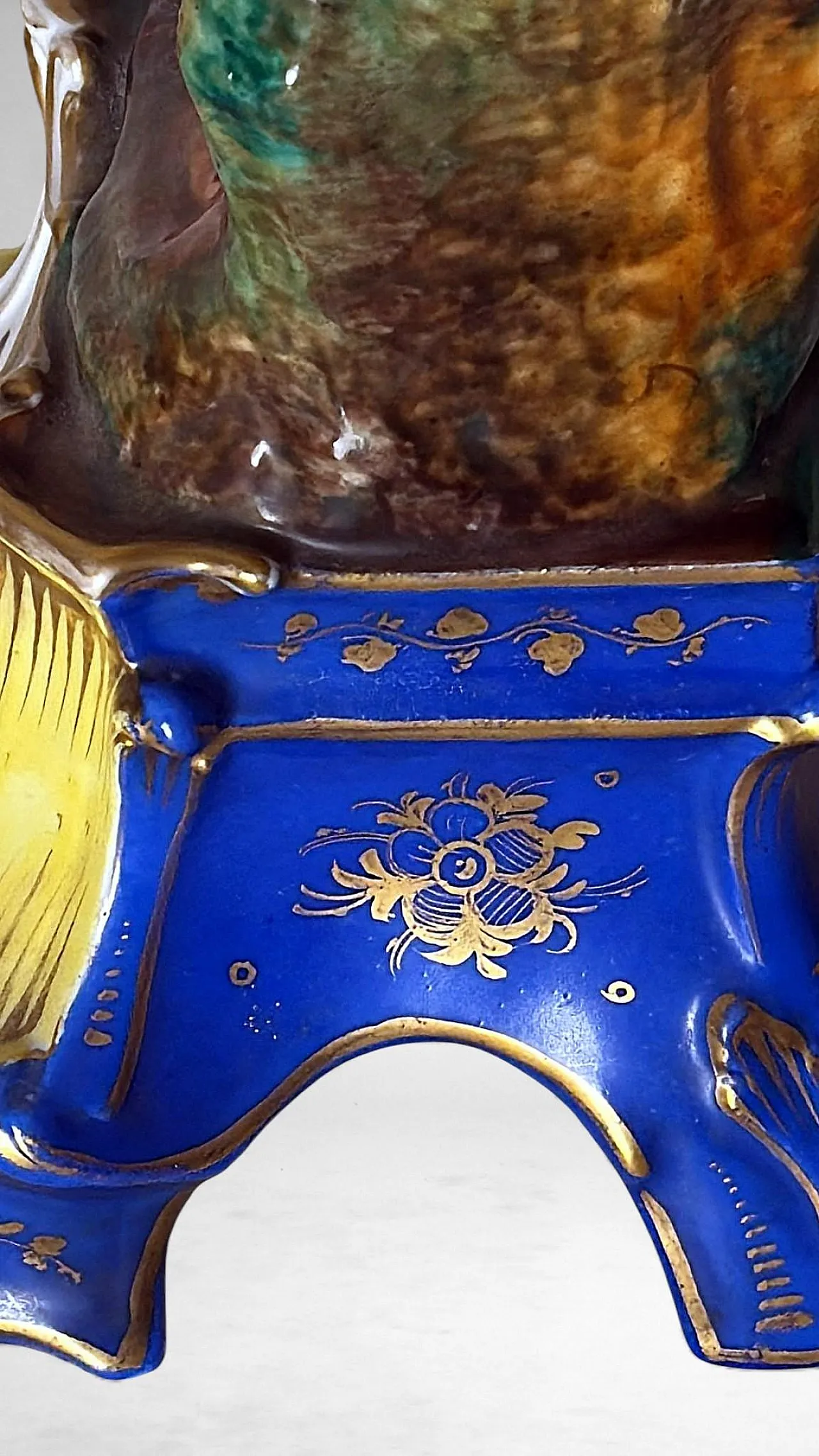 Polychrome porcelain figurine by Porcelaine De Paris, 19th century 8