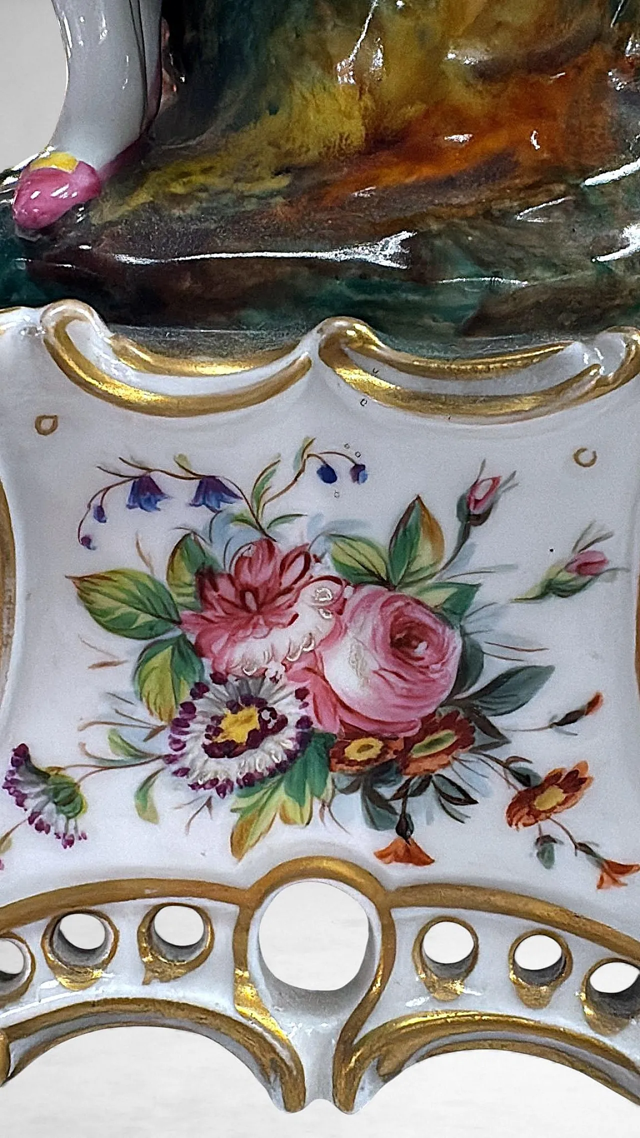 Polychrome porcelain figurine by Porcelaine De Paris, 19th century 13