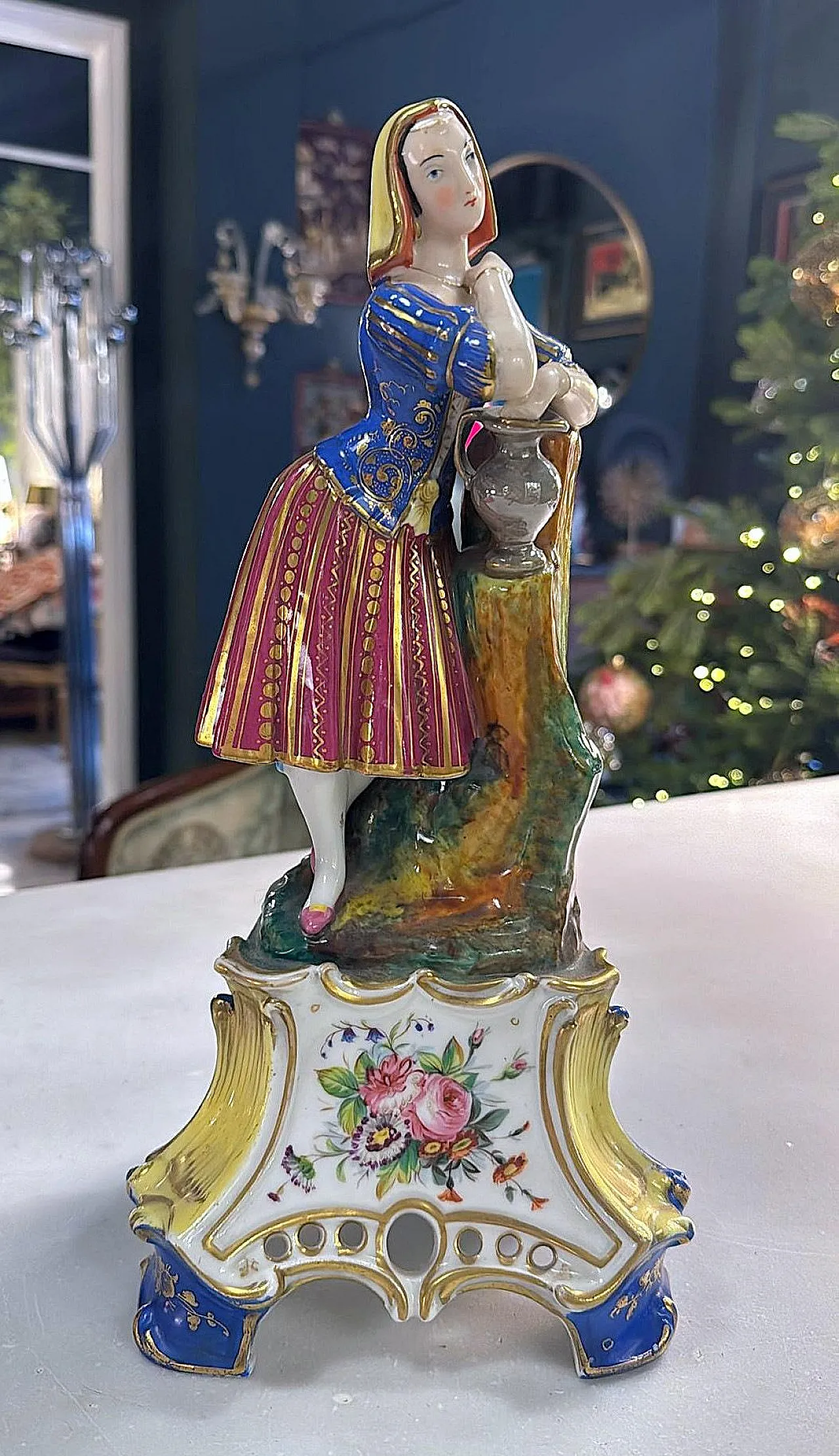 Polychrome porcelain figurine by Porcelaine De Paris, 19th century 16